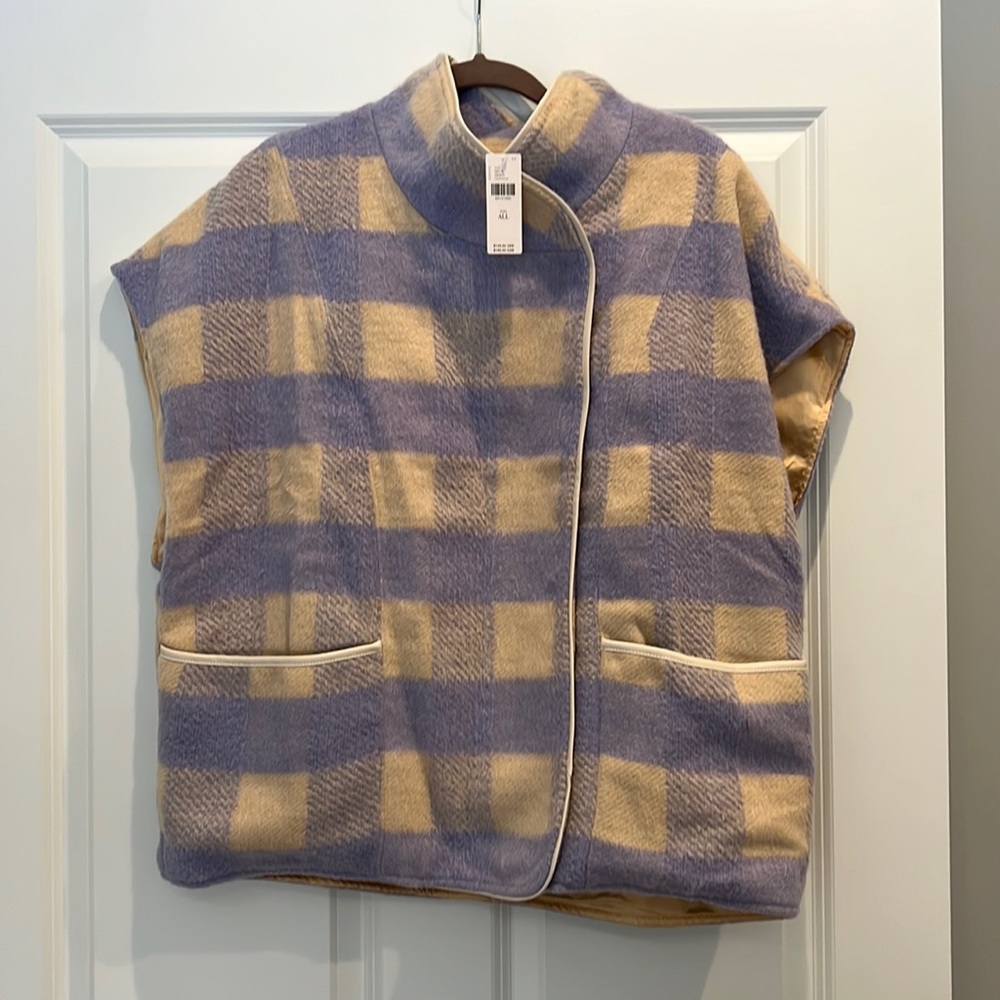 NWT Anthropologie fleece vest size ALL lavender and cream